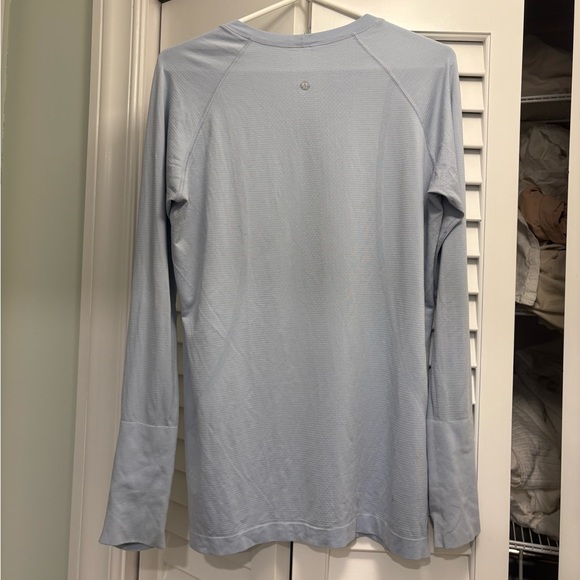 Lululemon Swiftly Tech Long Sleeve Crew Cool Breeze Size 12 - Picture 4 of 8